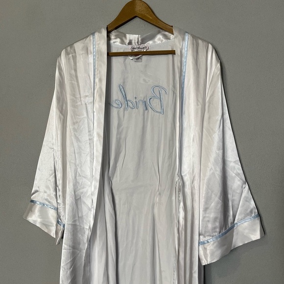 Linea Donatella 2 pc. Bridal Party Lingerie or Getting Ready Set - Picture 9 of 11